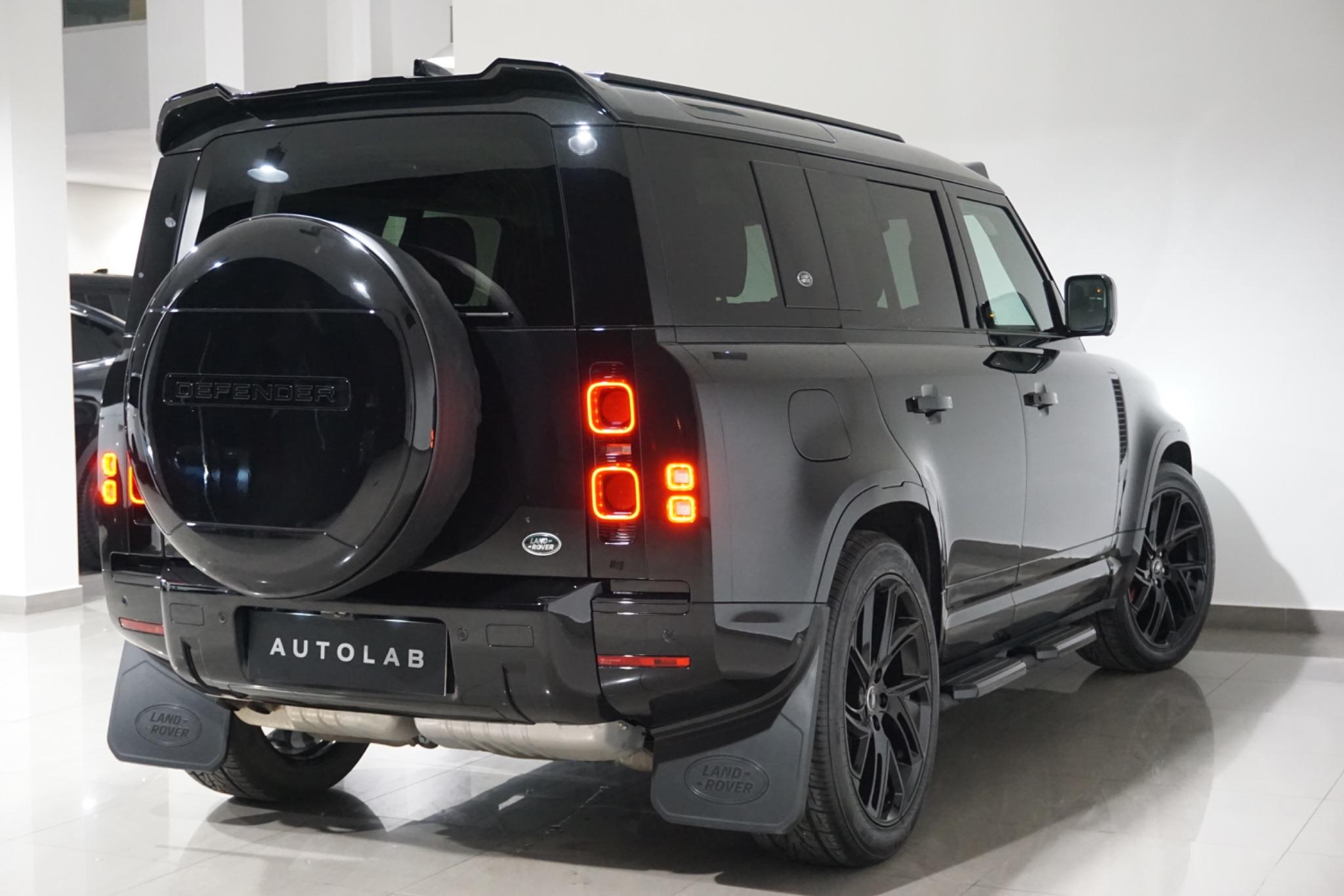 Land Rover Defender 110 3.0 D250 MHEV XS Edition Auto 4WD Euro 6 (s/s) 5dr